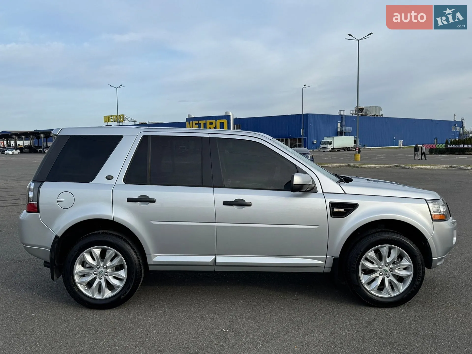 2014 Land Rover Freelander - мініатюра 9