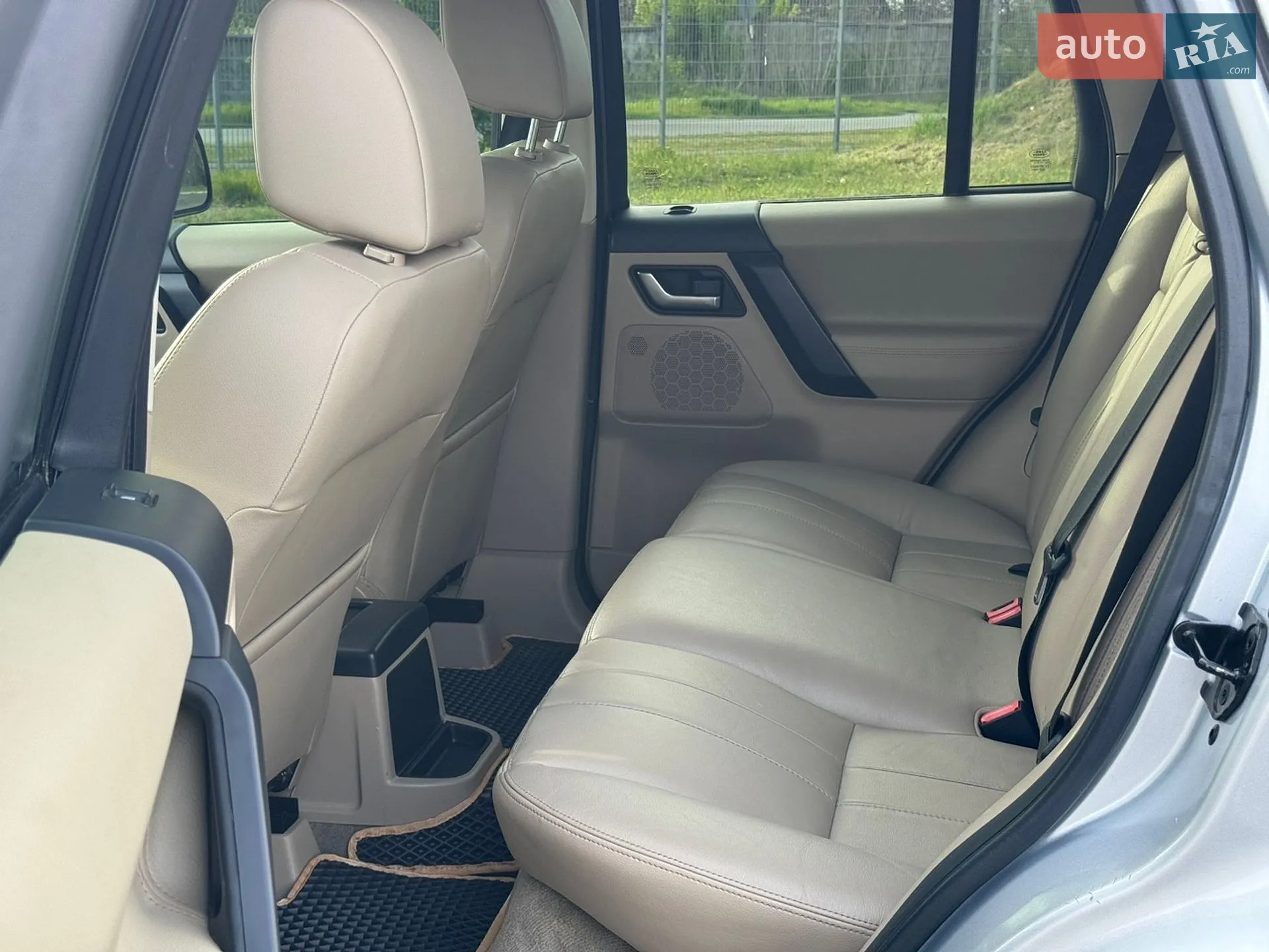 2014 Land Rover Freelander - мініатюра 35