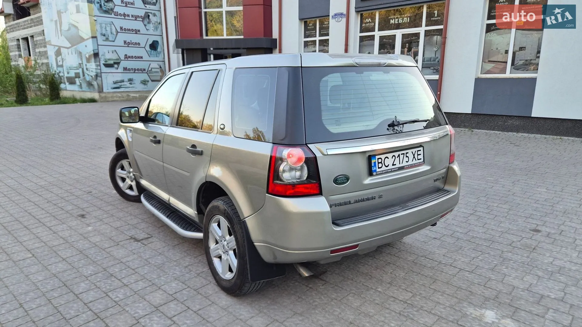 2011 Land Rover Freelander - мініатюра 16