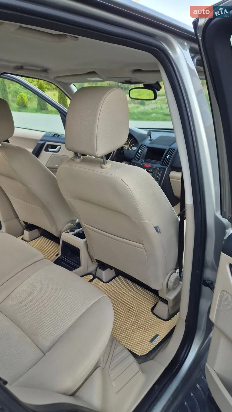 2011 Land Rover Freelander - мініатюра 30