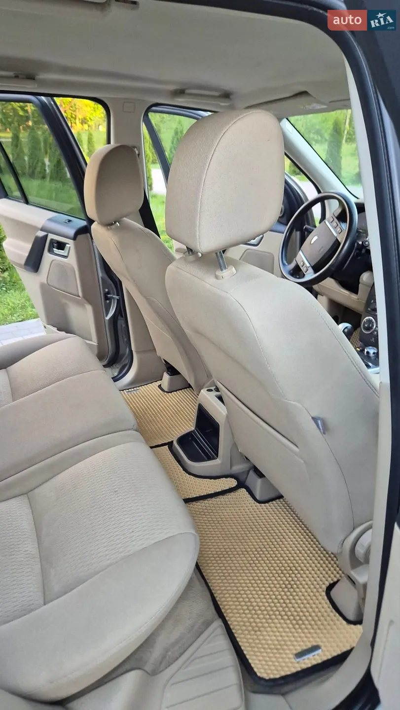 2011 Land Rover Freelander - мініатюра 31