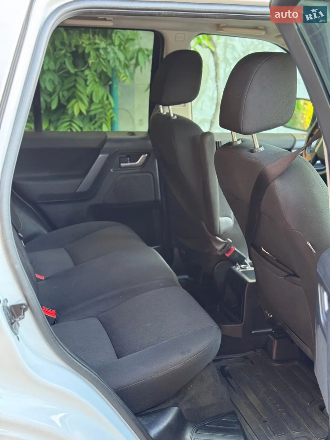 2012 Land Rover Freelander - мініатюра 9