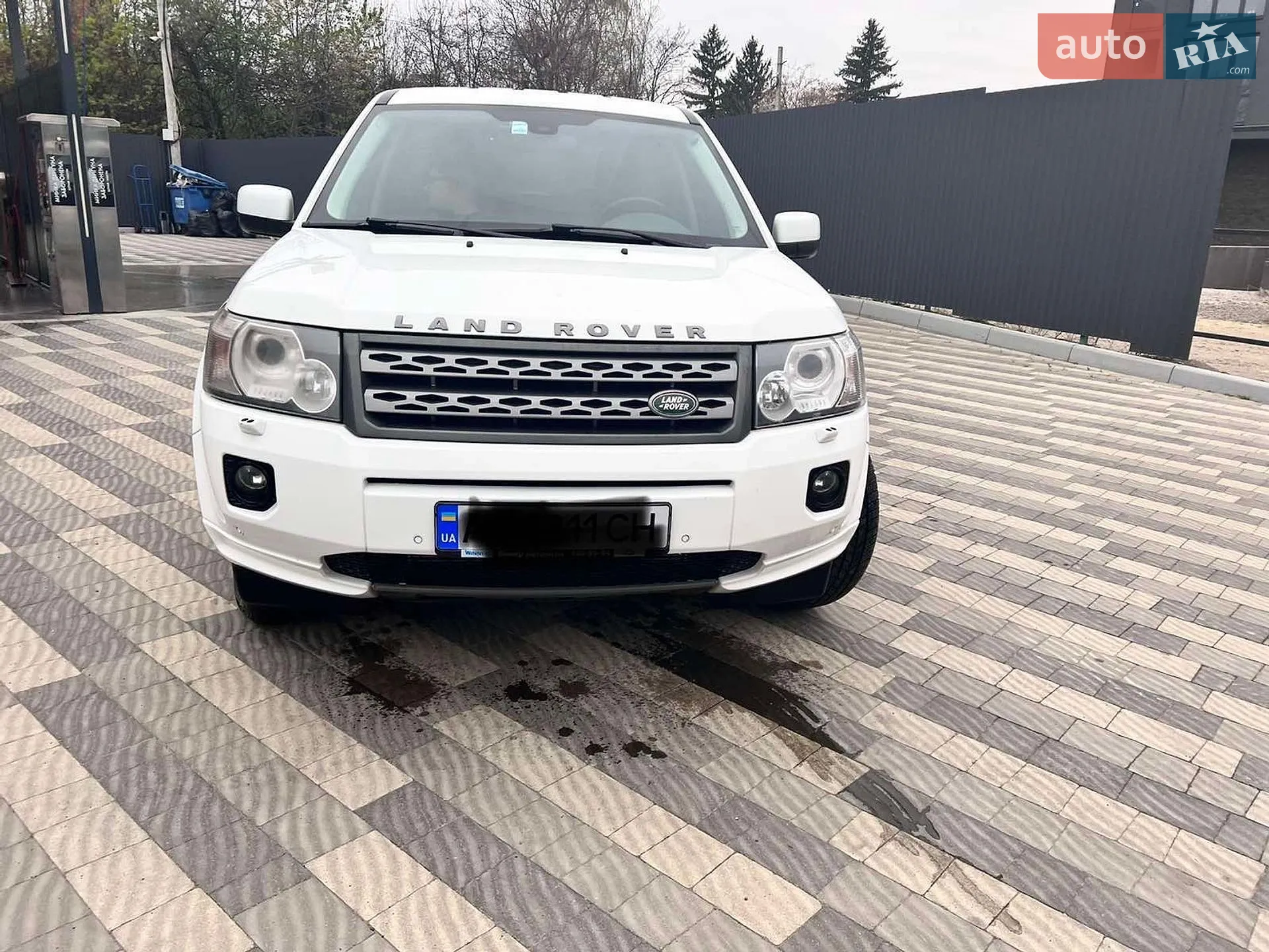 2011 Land Rover Freelander - мініатюра 2