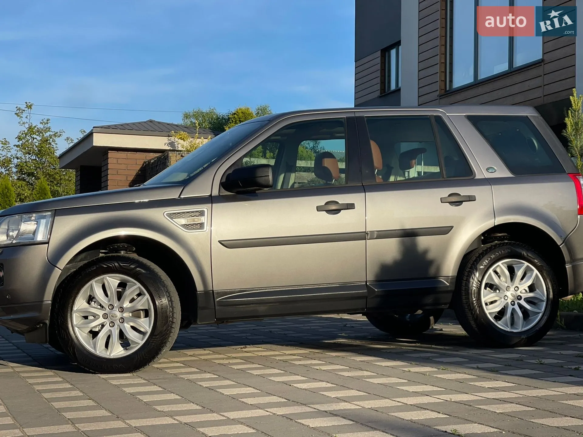 2011 Land Rover Freelander - мініатюра 34