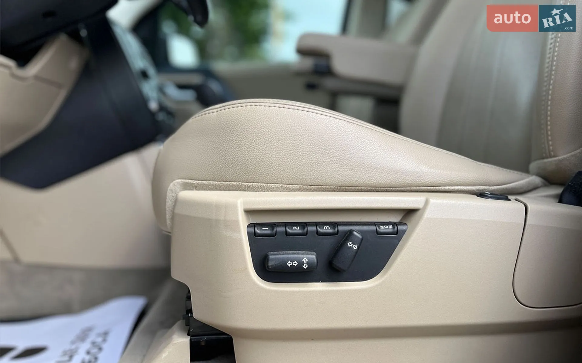 2011 Land Rover Freelander - мініатюра 12