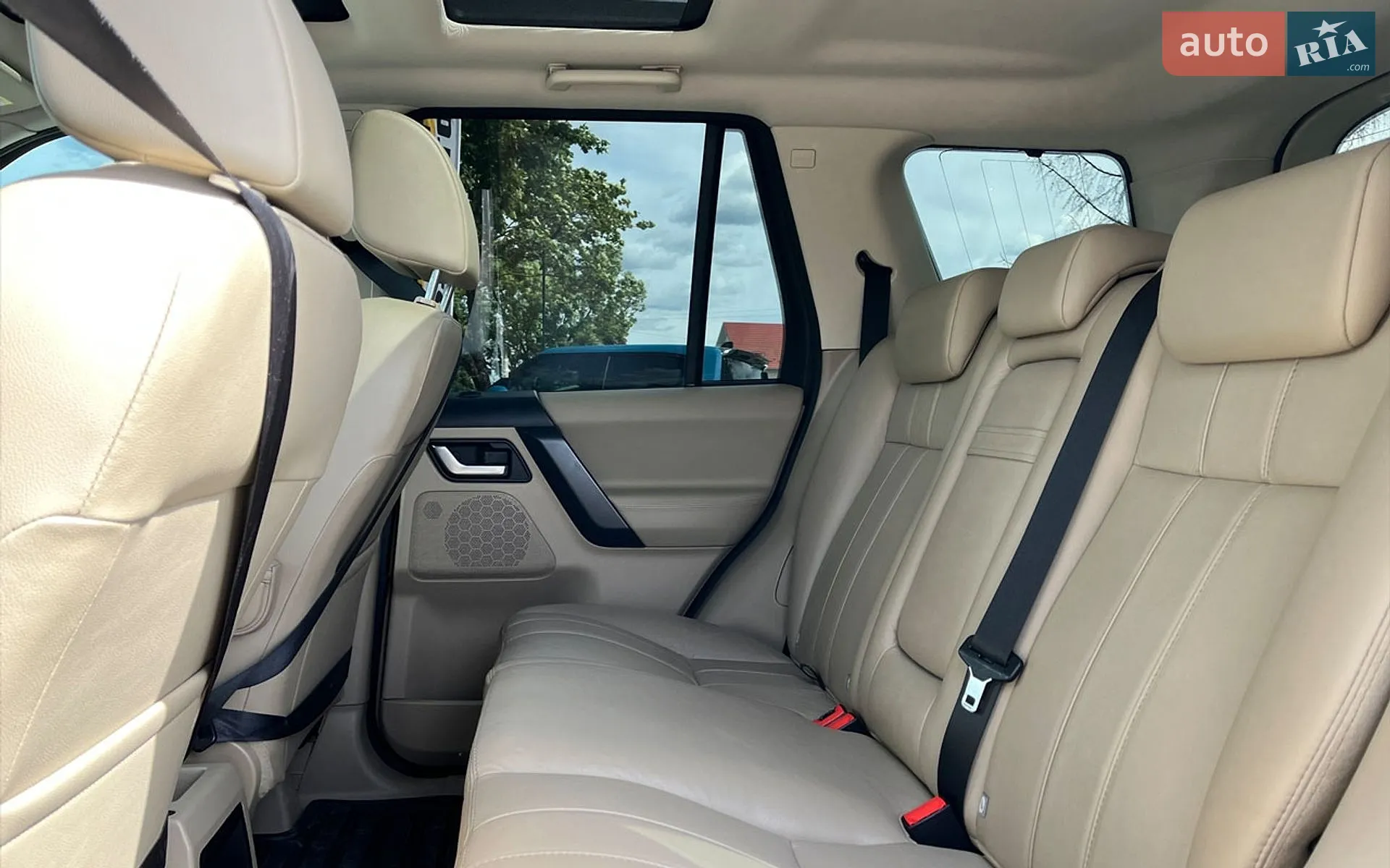 2011 Land Rover Freelander - мініатюра 24