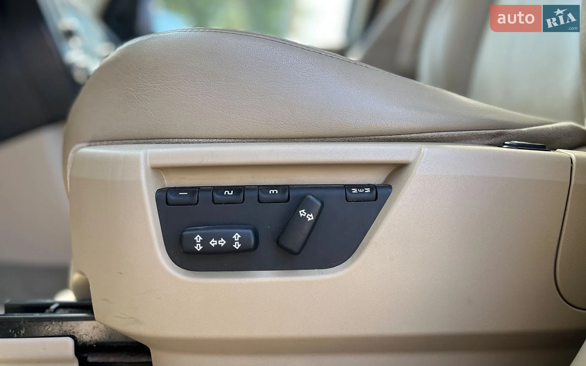 2011 Land Rover Freelander - мініатюра 17