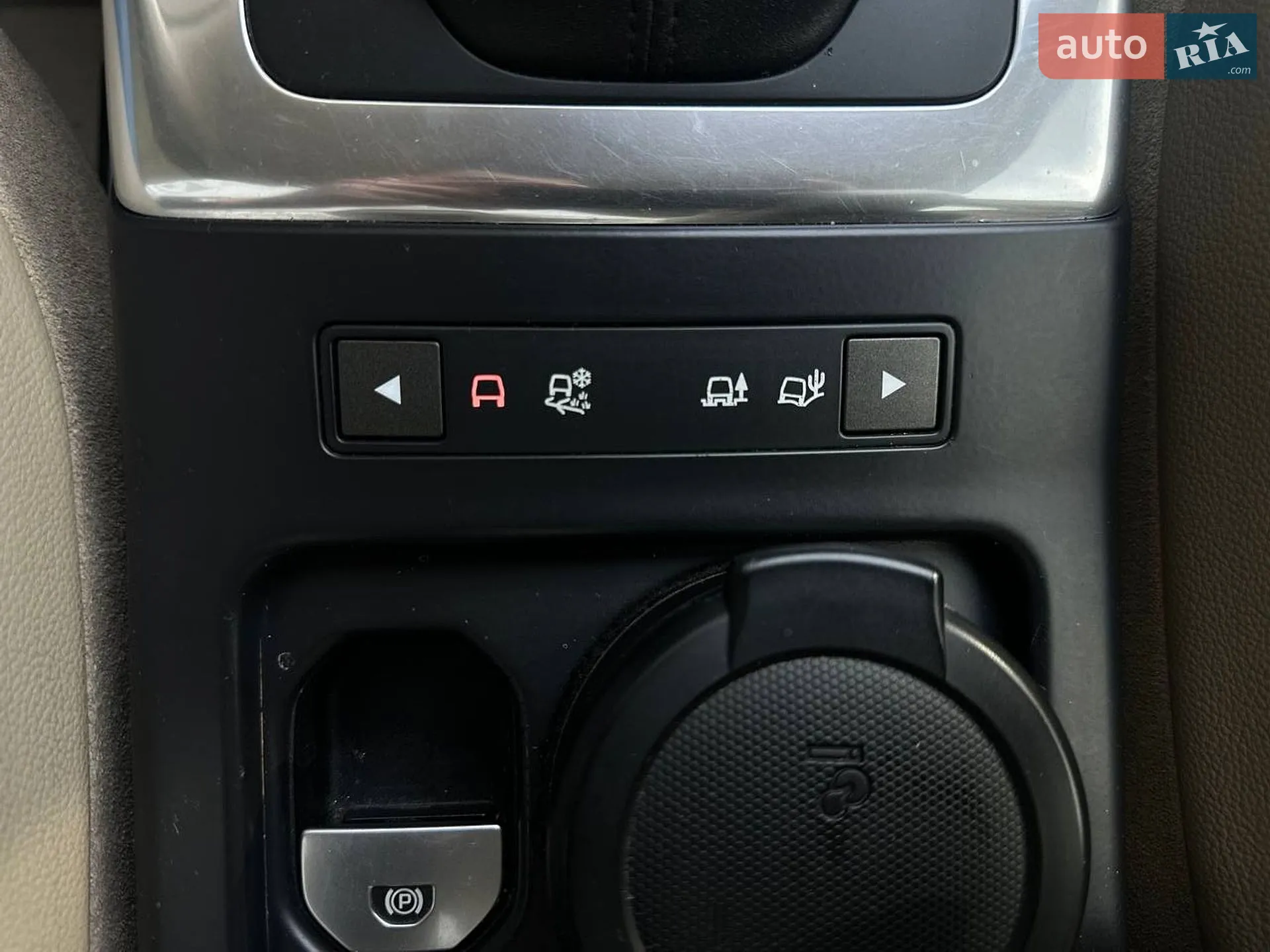 2012 Land Rover Freelander - мініатюра 13