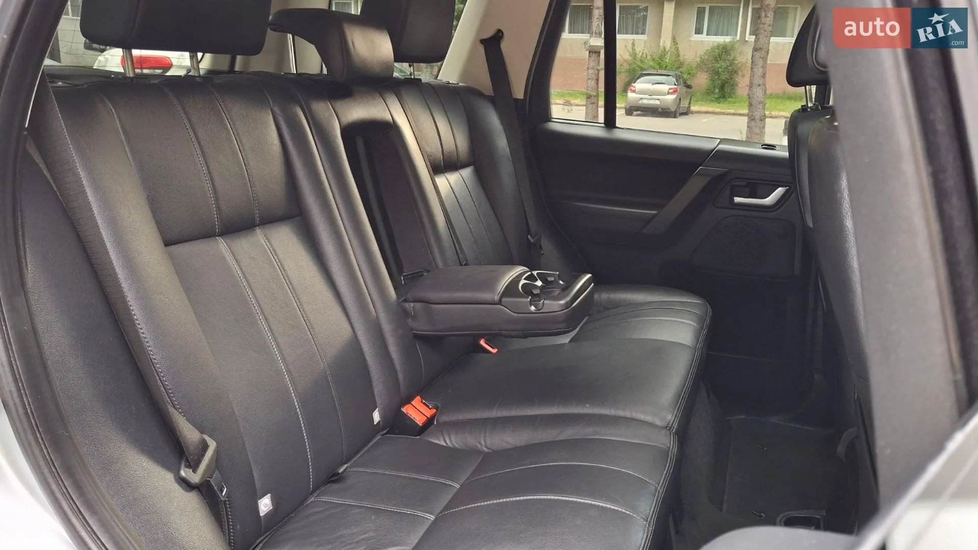 2012 Land Rover Freelander - мініатюра 14