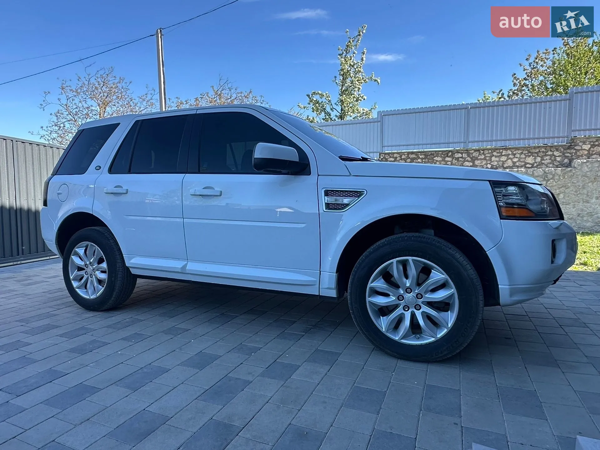 2014 Land Rover Freelander - мініатюра 10