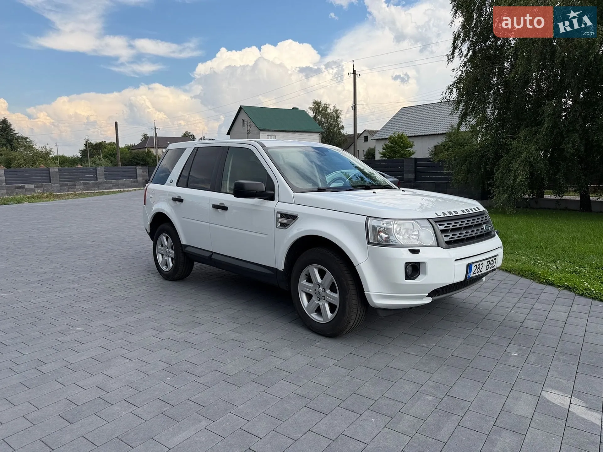 2011 Land Rover Freelander - мініатюра 14
