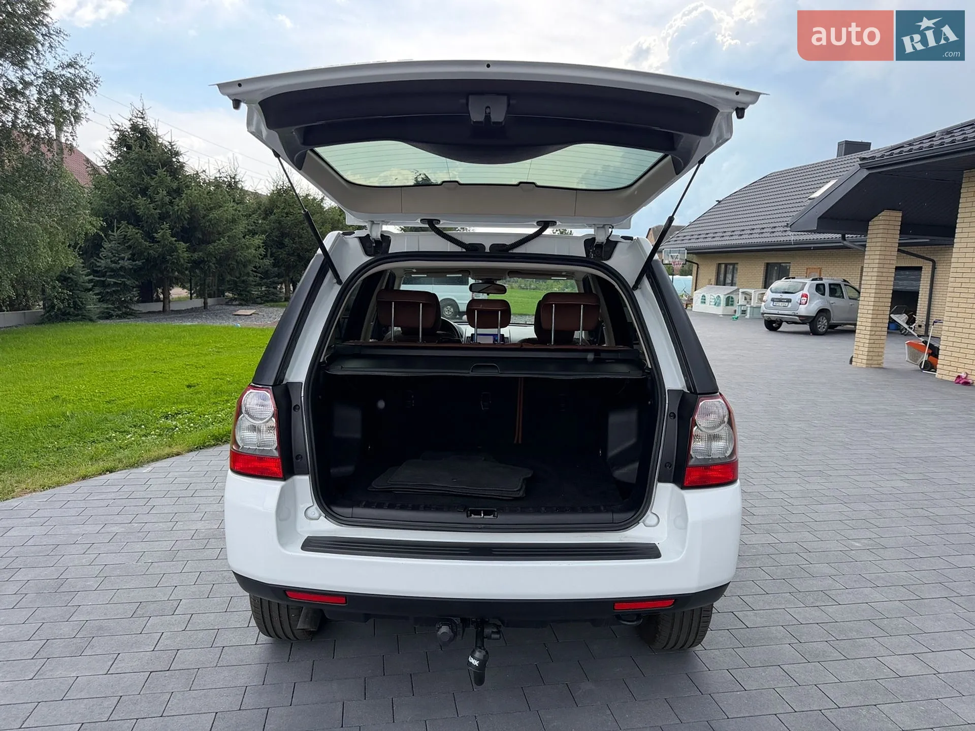 2011 Land Rover Freelander - мініатюра 21