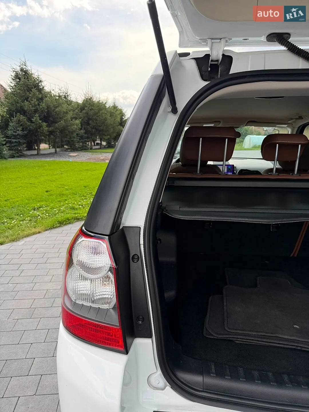 2011 Land Rover Freelander - мініатюра 33