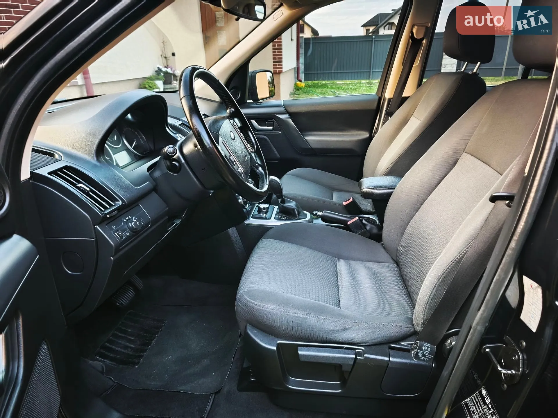 2011 Land Rover Freelander - мініатюра 29