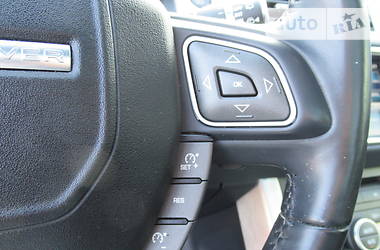 Позашляховик / Кросовер Land Rover Range Rover Evoque 2015 в 