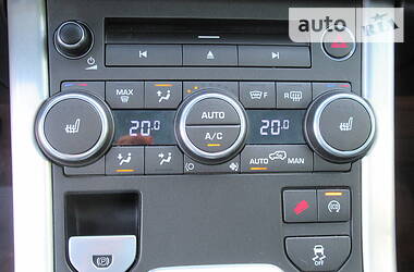 Позашляховик / Кросовер Land Rover Range Rover Evoque 2015 в 