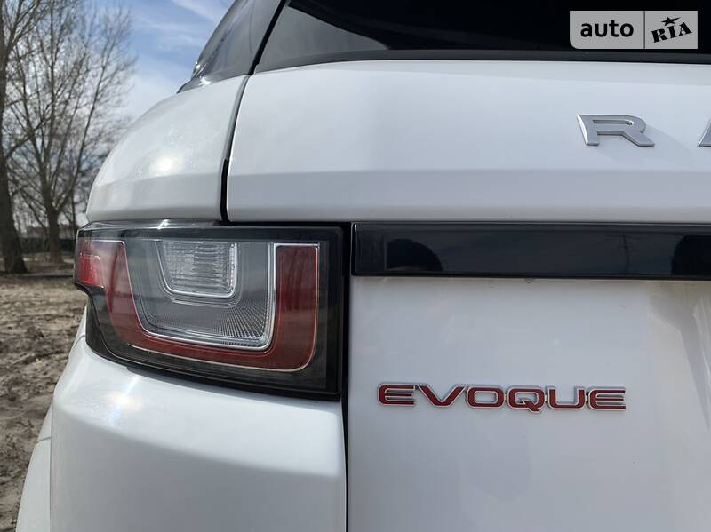 Позашляховик / Кросовер Land Rover Range Rover Evoque 2015 в Києві