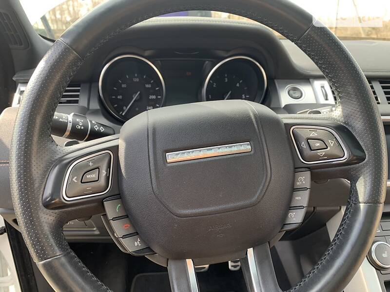 Позашляховик / Кросовер Land Rover Range Rover Evoque 2015 в Києві