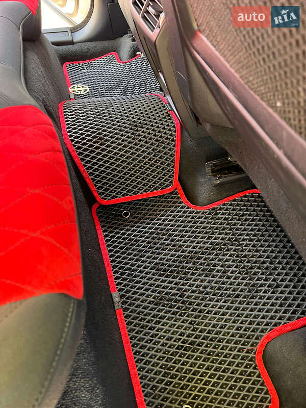 Внедорожник / Кроссовер Land Rover Range Rover Evoque 2016 в Рожнятове фото 33 Внедорожник / Кроссовер Land Rover Range Rover Evoque 2016 в Рожнятове