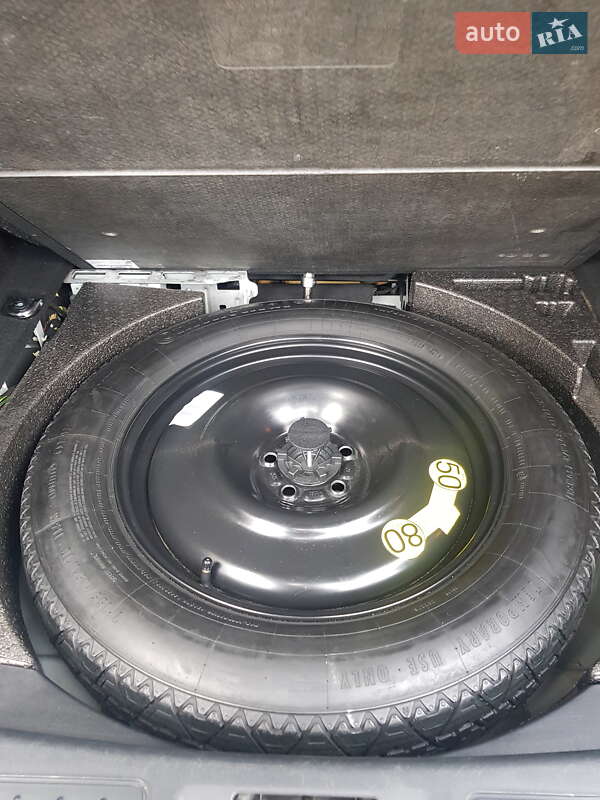 Внедорожник / Кроссовер Land Rover Range Rover Evoque 2014 в Харькове