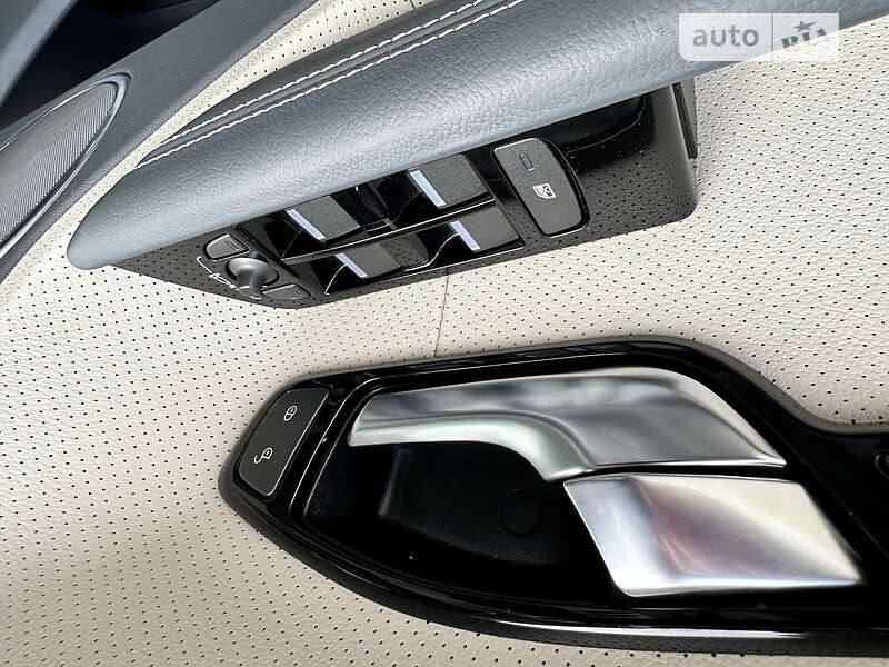 Хетчбек Land Rover Range Rover Evoque 2012 в Одесі фото 58 Хетчбек Land Rover Range Rover Evoque 2012 в Одесі