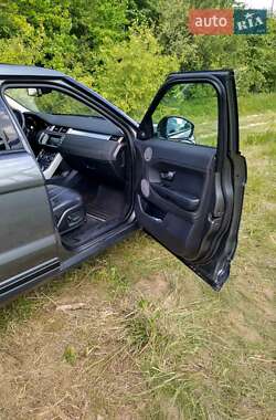 Внедорожник / Кроссовер Land Rover Range Rover Evoque 2015 в Ровно