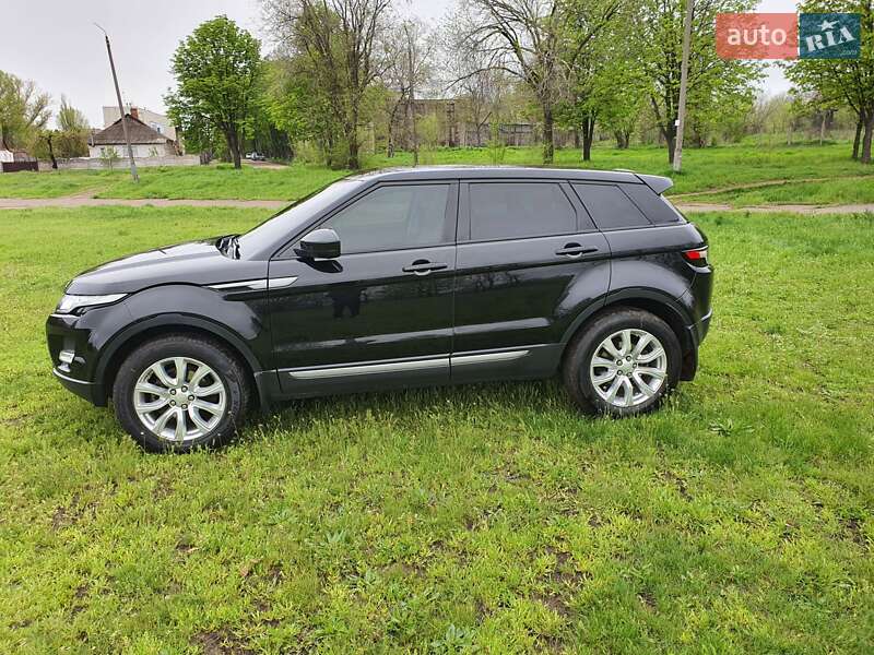 Внедорожник / Кроссовер Land Rover Range Rover Evoque 2014 в Киеве