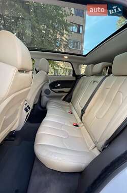 Внедорожник / Кроссовер Land Rover Range Rover Evoque 2015 в 