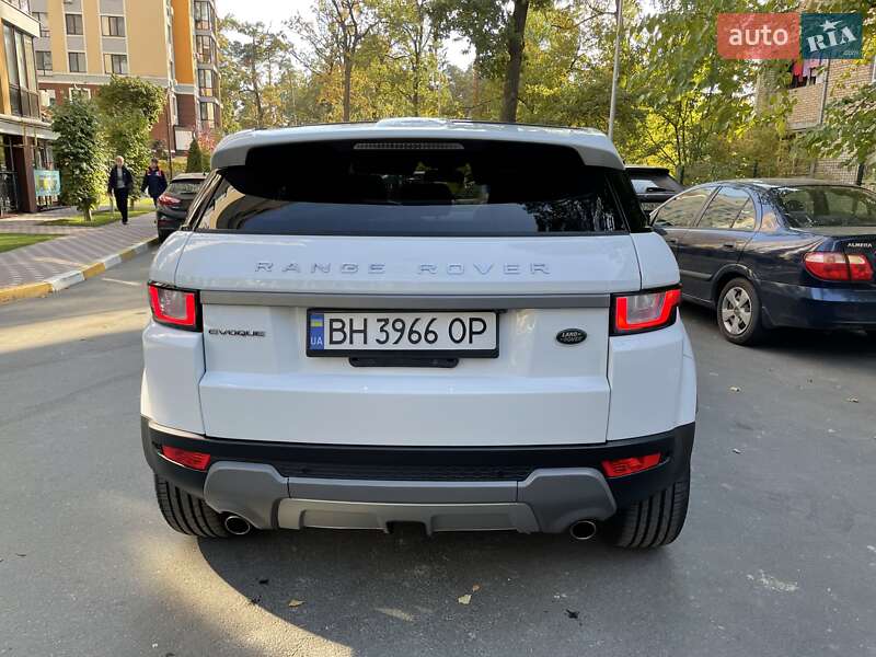 Внедорожник / Кроссовер Land Rover Range Rover Evoque 2015 в Киеве