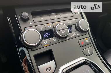 Внедорожник / Кроссовер Land Rover Range Rover Evoque 2014 в Киеве