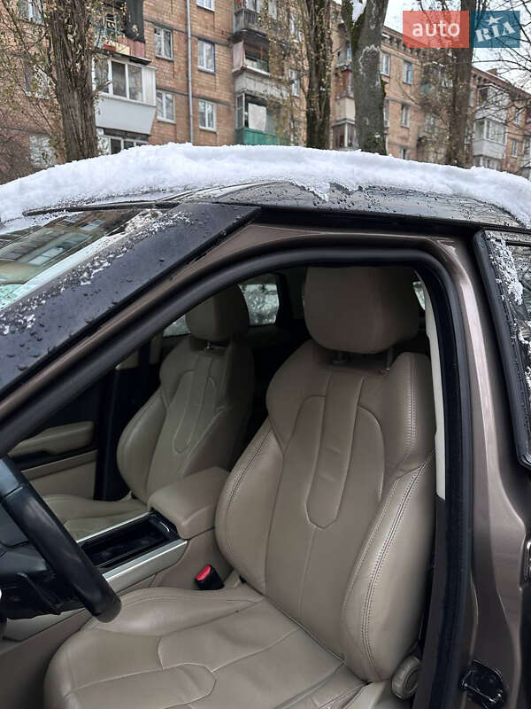 Позашляховик / Кросовер Land Rover Range Rover Evoque 2014 в Києві фото 48 Позашляховик / Кросовер Land Rover Range Rover Evoque 2014 в Києві