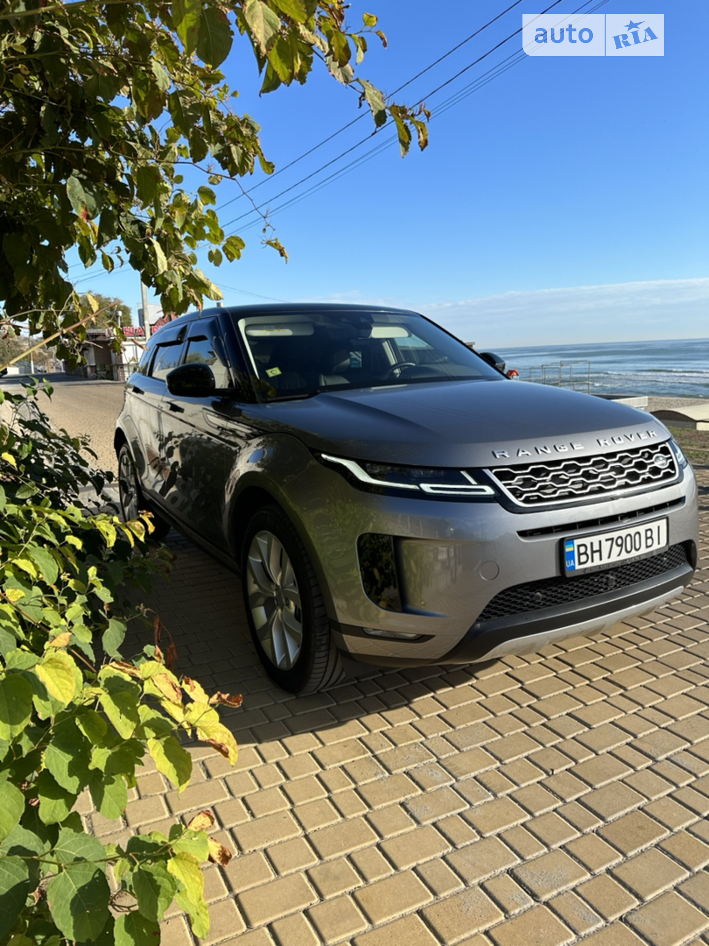 2019 Land Rover Range Rover Evoque - мініатюра 25