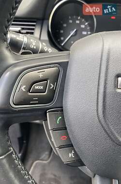 Внедорожник / Кроссовер Land Rover Range Rover Evoque 2018 в 
