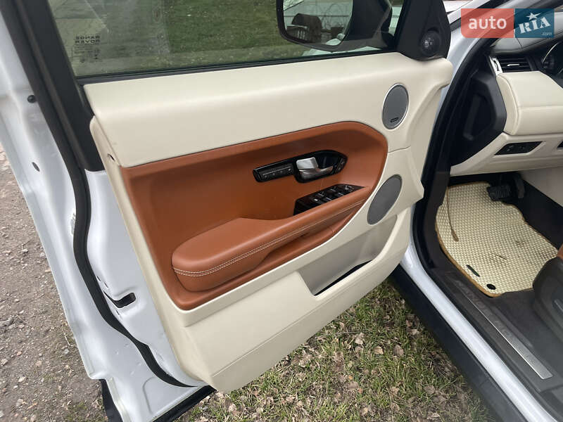 Внедорожник / Кроссовер Land Rover Range Rover Evoque 2015 в Бобровице фото 27 Внедорожник / Кроссовер Land Rover Range Rover Evoque 2015 в Бобровице