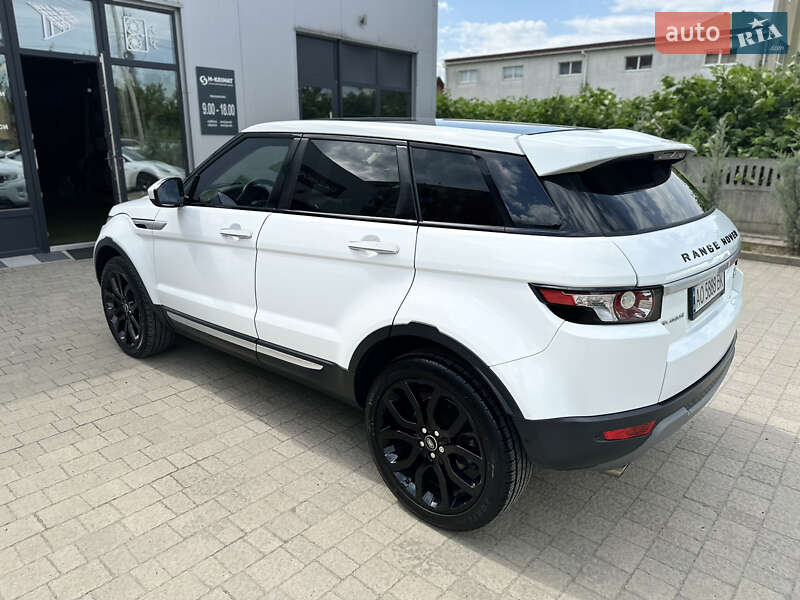 Позашляховик / Кросовер Land Rover Range Rover Evoque 2015 в Мукачевому