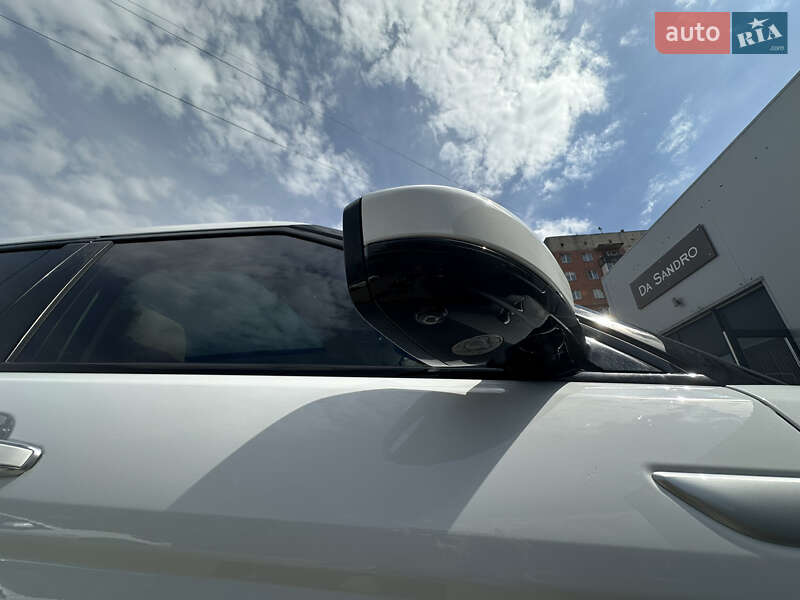Позашляховик / Кросовер Land Rover Range Rover Evoque 2015 в Мукачевому