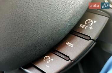 Позашляховик / Кросовер Land Rover Range Rover Evoque 2014 в 