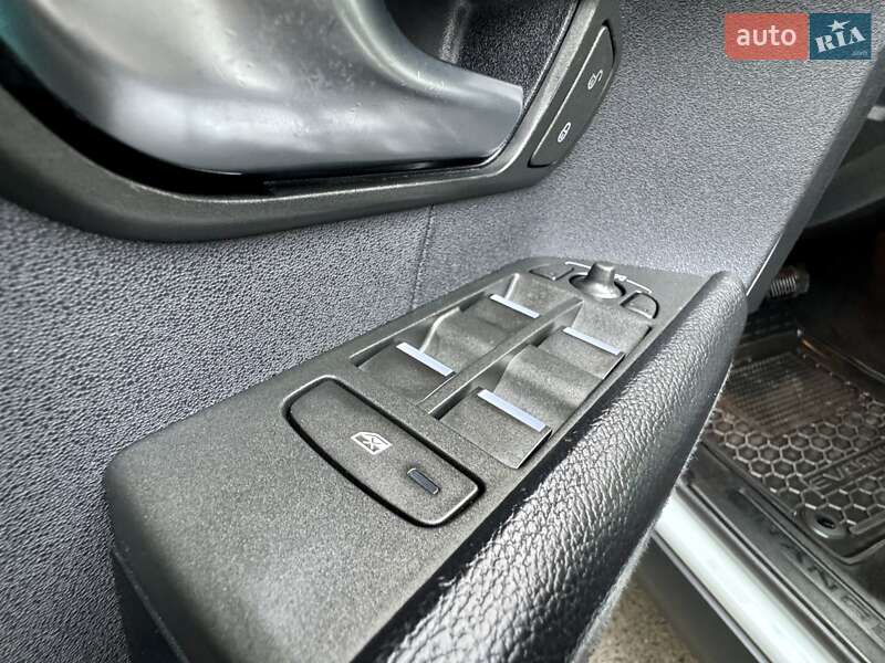 Внедорожник / Кроссовер Land Rover Range Rover Evoque 2011 в Одессе