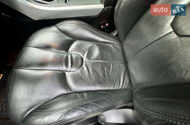 Позашляховик / Кросовер Land Rover Range Rover Evoque 2011 в 