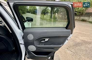 Позашляховик / Кросовер Land Rover Range Rover Evoque 2011 в 