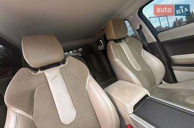 Внедорожник / Кроссовер Land Rover Range Rover Evoque 2013 в 