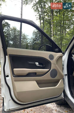 Внедорожник / Кроссовер Land Rover Range Rover Evoque 2013 в 
