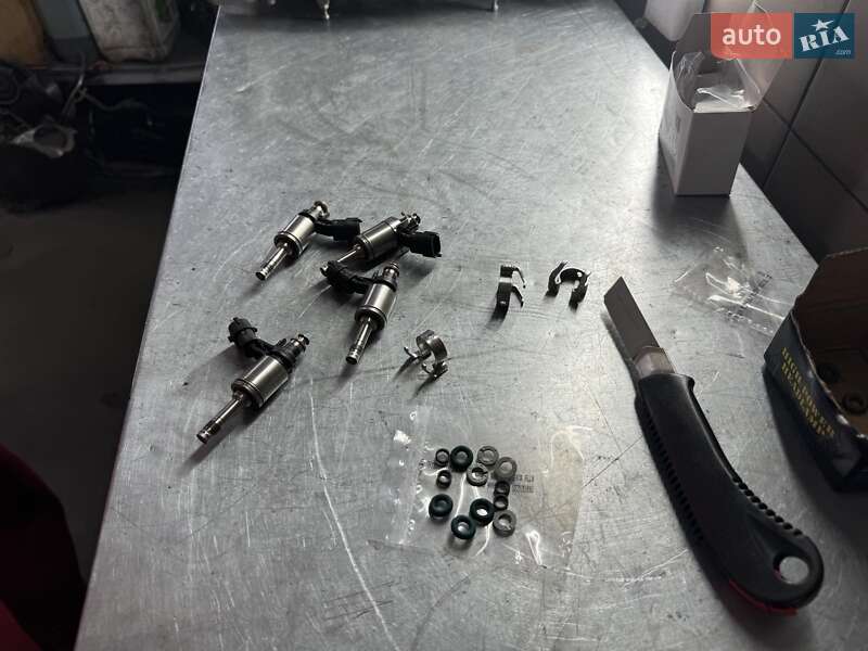 Внедорожник / Кроссовер Land Rover Range Rover Evoque 2011 в Ивано-Франковске