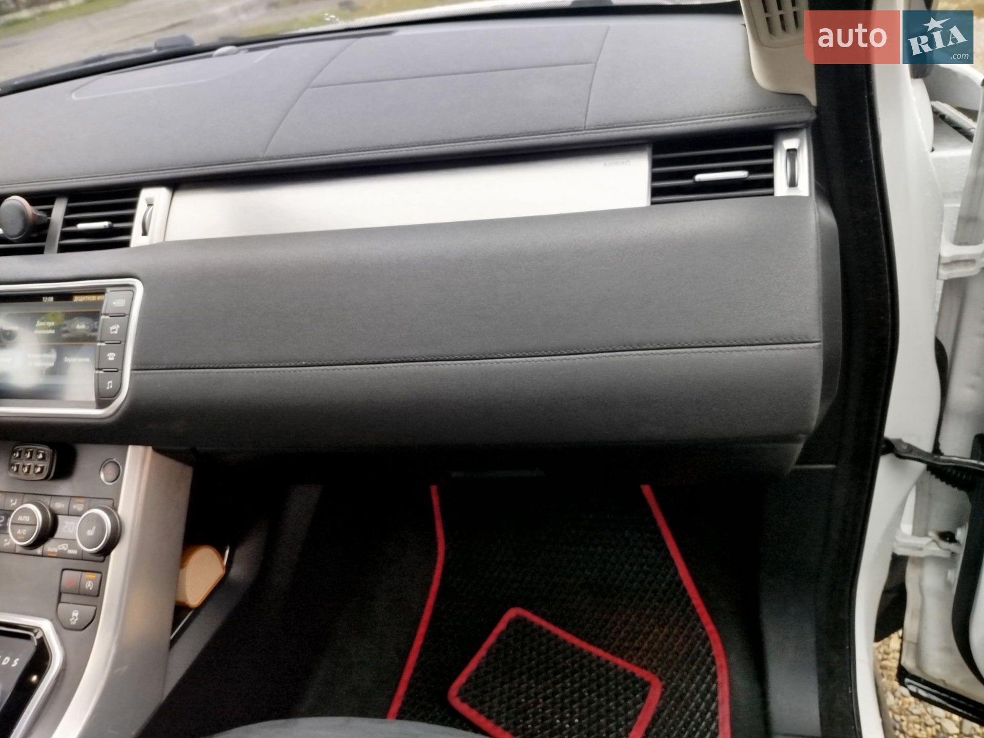 2016 Land Rover Range Rover Evoque - мініатюра 21