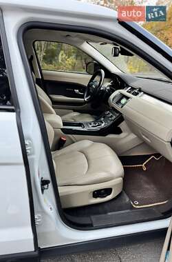 Внедорожник / Кроссовер Land Rover Range Rover Evoque 2016 в 