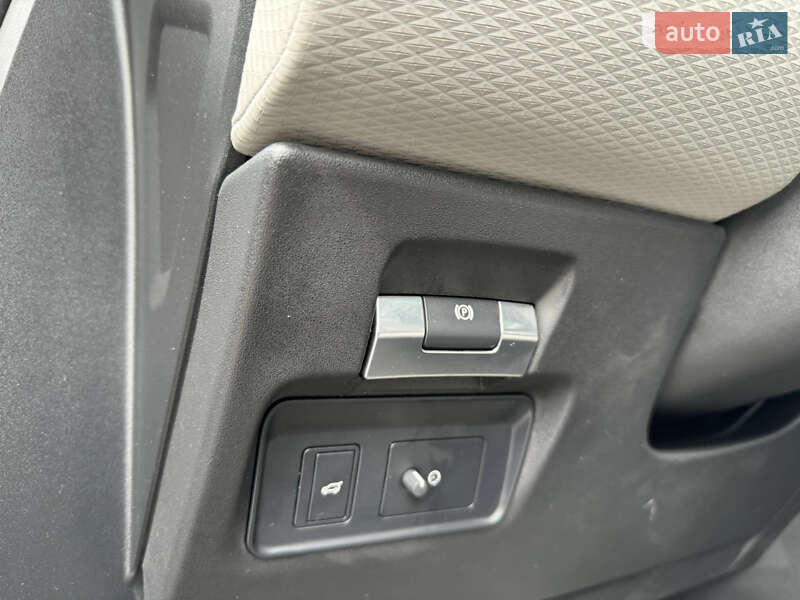 Внедорожник / Кроссовер Land Rover Range Rover Evoque 2020 в Днепре