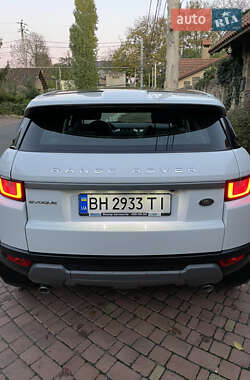 Внедорожник / Кроссовер Land Rover Range Rover Evoque 2016 в 