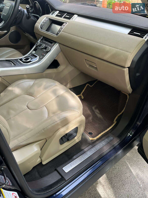 Внедорожник / Кроссовер Land Rover Range Rover Evoque 2014 в Тернополе
