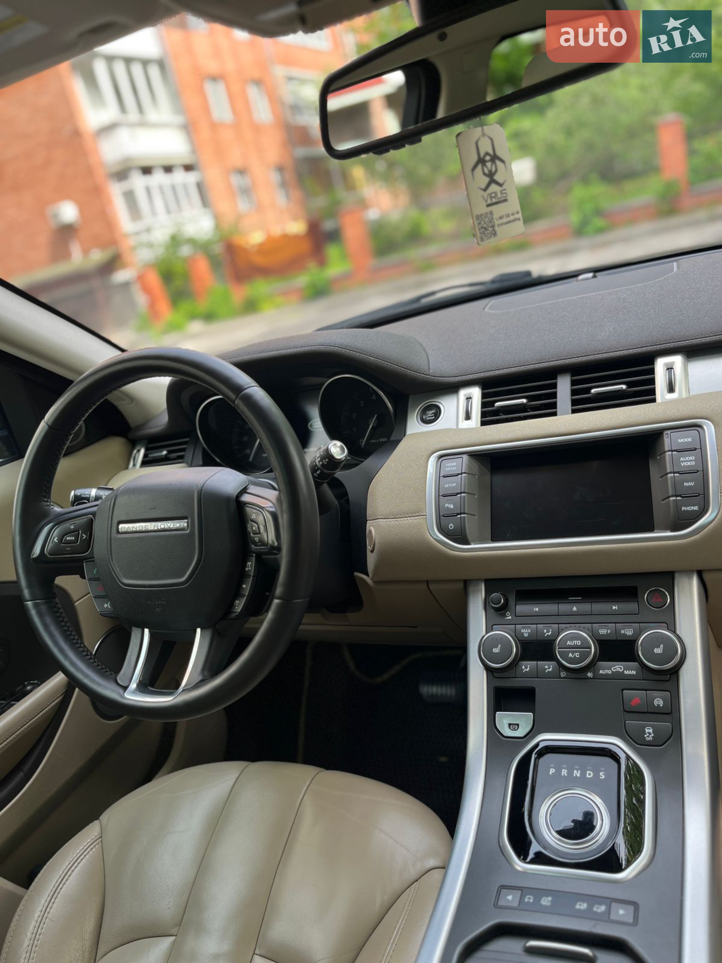 2014 Land Rover Range Rover Evoque - мініатюра 28