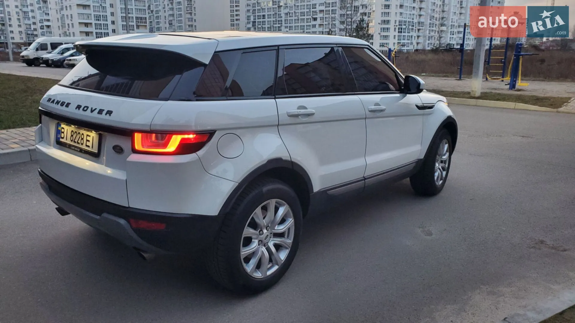 2016 Land Rover Range Rover Evoque - мініатюра 10